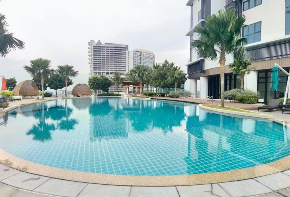 C0704 Almas Suite Seaview & Netflix Stay Nusajaya  Exteriér fotografie